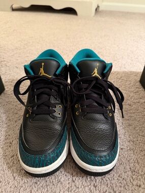 Jordan Women's Black & Teal Low-Top Athletic Sneakers with Gold Jumpman